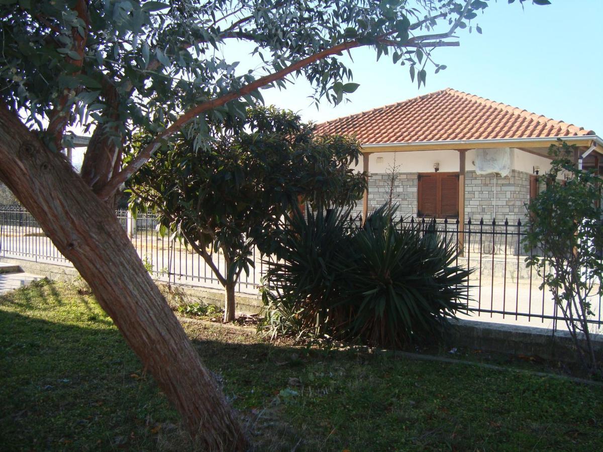 Polis΄ House Apartment Vrasna Luaran gambar