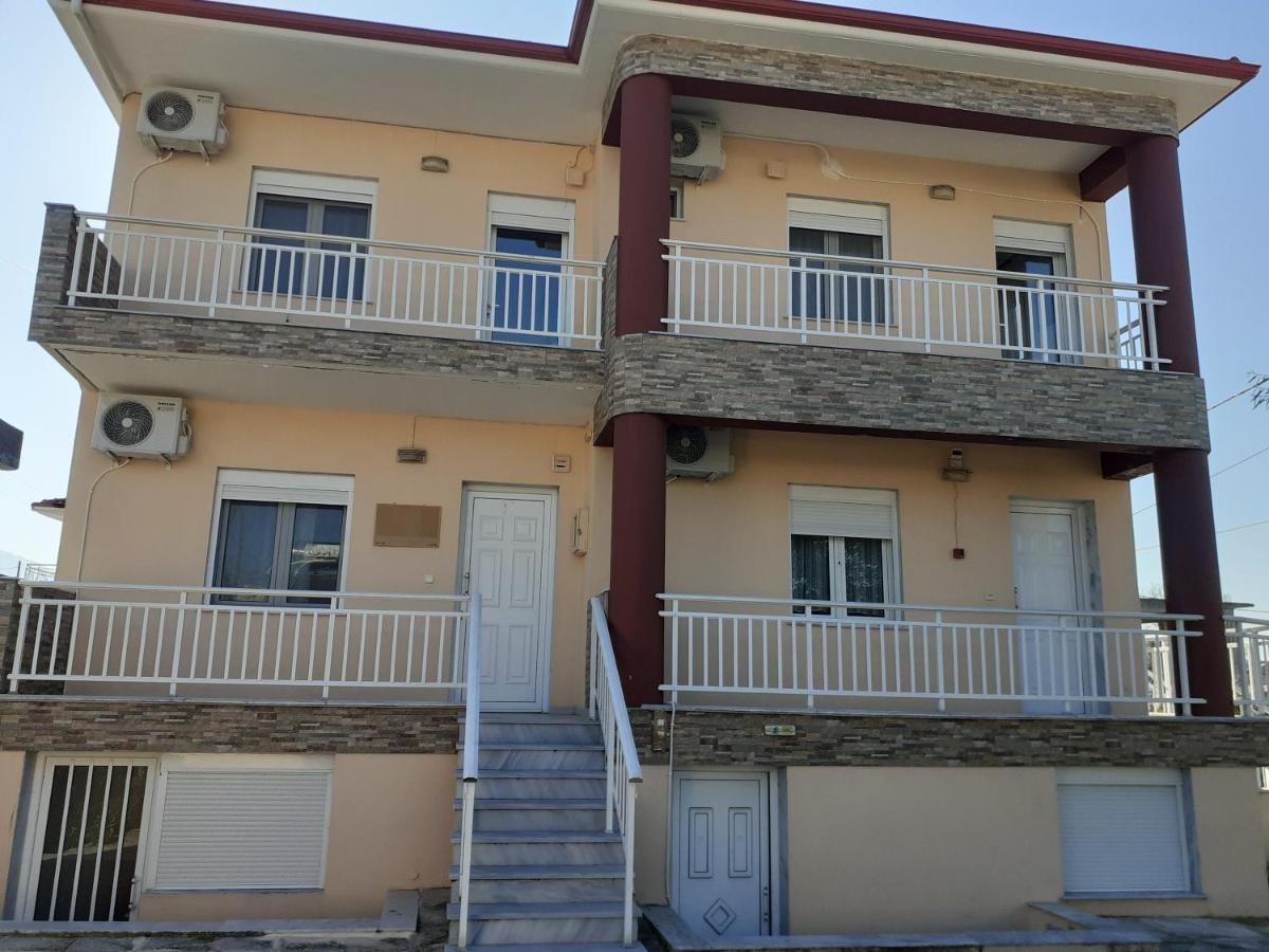 Polis΄ House Apartment Vrasna Luaran gambar