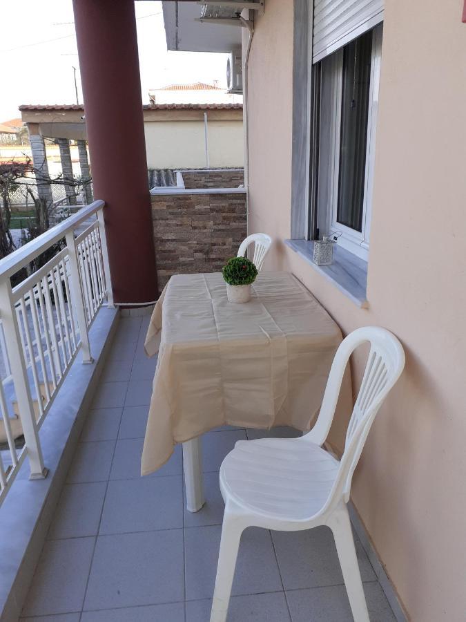 Polis΄ House Apartment Vrasna Luaran gambar