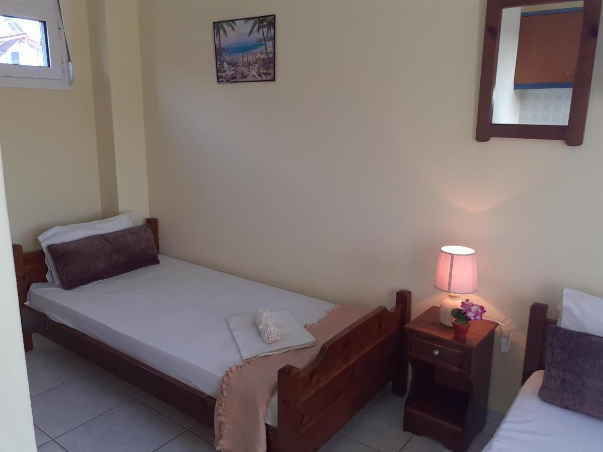 Polis΄ House Apartment Vrasna Luaran gambar