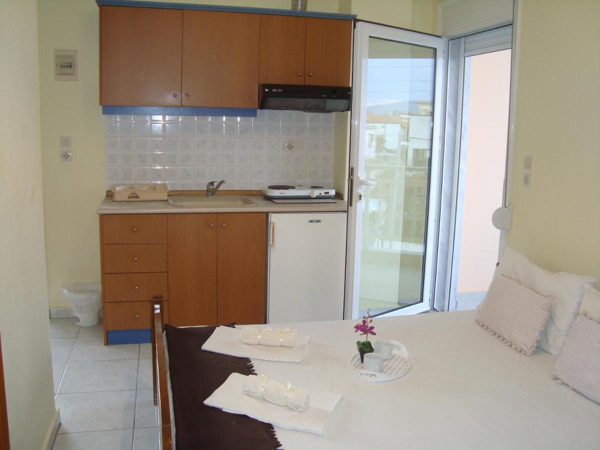 Polis΄ House Apartment Vrasna Luaran gambar