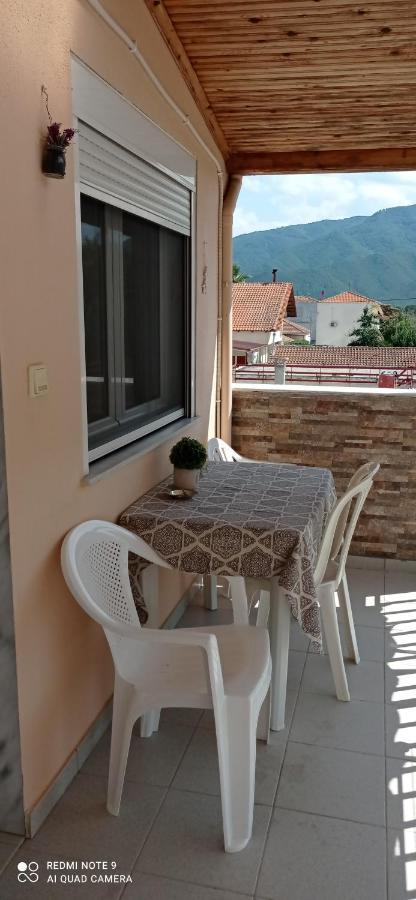 Polis΄ House Apartment Vrasna Luaran gambar